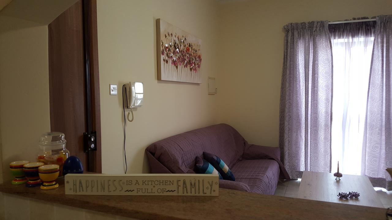 Doms Apartment Tarxien Ngoại thất bức ảnh